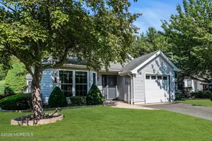 18 Jasmine Ln, Freehold, NJ 07728 - Photo 3