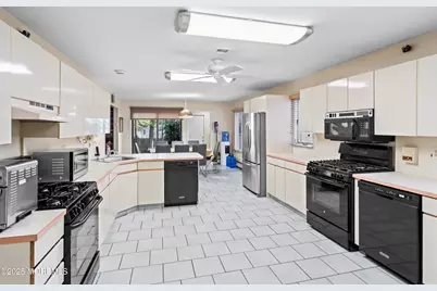 114 Carey Street, Lakewood, NJ 08701 - Photo 7