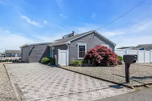 209 Fernwood Dr, Bayville, NJ 08721 - Photo 7