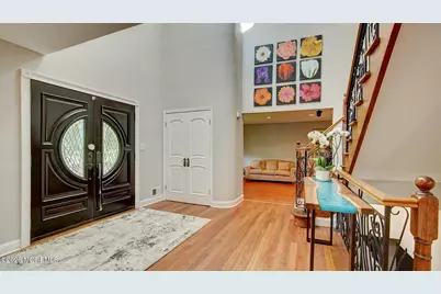 46 Thomas Drive, Manalapan Township, NJ 07726 - Photo 5
