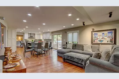 46 Thomas Drive, Manalapan Township, NJ 07726 - Photo 15