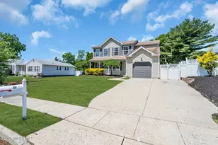 39 Old Main Shore Rd, Barnegat, NJ 08005 - Photo 3