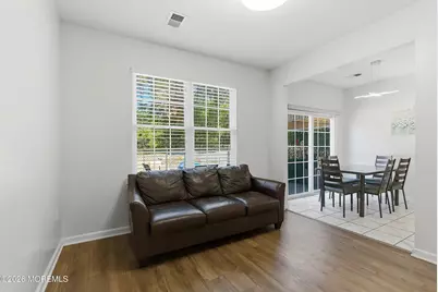187 Coles Way, Lakewood, NJ 08701 - Photo 7