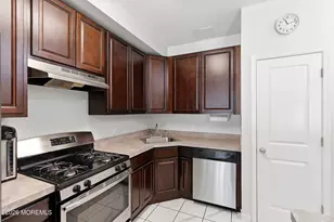 187 Coles Way, Lakewood, NJ 08701 - Photo 13