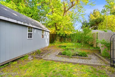 142 Otis Avenue, Tuckerton, NJ 08087 - Photo 31