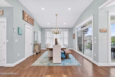 118 W Delaware Avenue, Long Beach Township, NJ 08008 - Photo 9