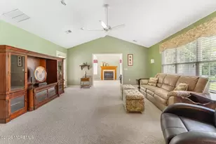 128 Skyline Dr, Lakewood, NJ 08701 - Photo 15