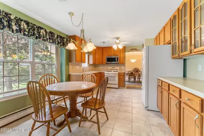 128 Skyline Drive, Lakewood, NJ 08701 - Photo 13
