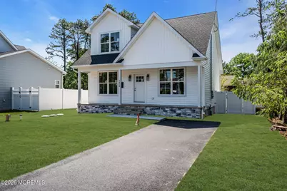 1424 Eighth Avenue, Toms River Township, NJ 08757 - Photo 5