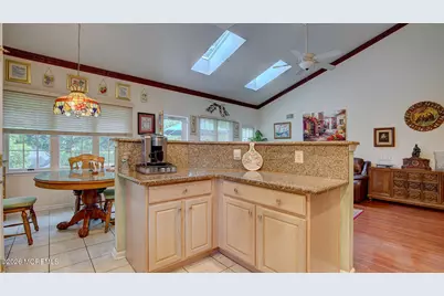 1 Kingston Court, Monroe Township, NJ 08831 - Photo 15