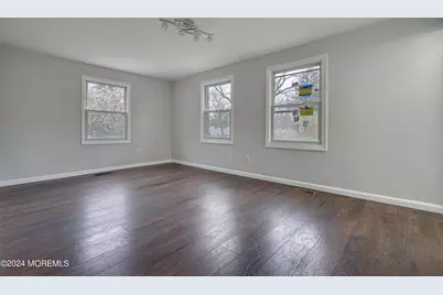 13 Swain Avenue, Toms River Township, NJ 08755 - Photo 7