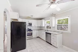 3 Willow Dr, Neptune Township, NJ 07753 - Photo 21