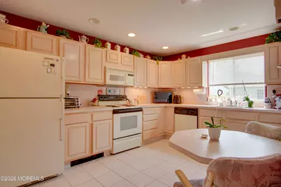 660B Pulham Court, Manchester Township, NJ 08759 - Photo 9
