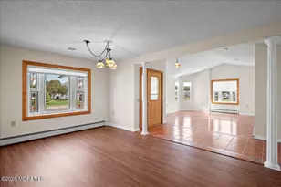 2 Blyth Ct, Toms River Township, NJ 08757 - Photo 7