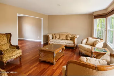 35 Liberty Drive, Dayton, NJ 08810 - Photo 5