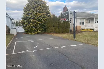 249 N Lincoln Avenue N, Long Branch, NJ 07740 - Photo 5