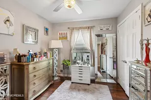 81 Farnworth Close, Freehold, NJ 07728 - Photo 13