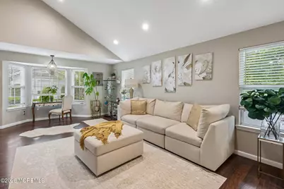 81 Farnworth Close #1000, Freehold, NJ 07728 - Photo 5