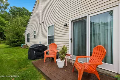 81 Farnworth Close #1000, Freehold, NJ 07728 - Photo 17