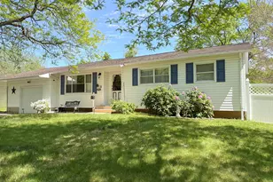 35 Drexel Dr, Jackson, NJ 08527 - Photo 3