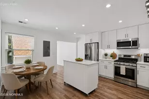 6 Plz de Las Flores, Freehold, NJ 07728 - Photo 11
