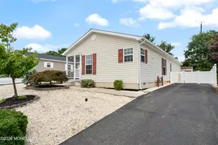 48 Fort Lee Dr, Manahawkin, NJ 08050 - Photo 3