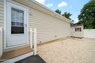 48 Fort Lee Dr, Manahawkin, NJ 08050 - Photo 5