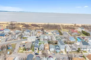 36 Shore Blvd, Keansburg, NJ 07734 - Photo 17