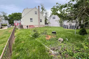 117 Taylor Ave, Neptune Township, NJ 07753 - Photo 5