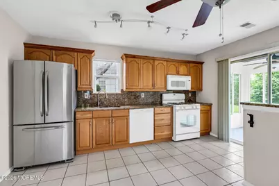 51 Linton, Freehold, NJ 07728 - Photo 17