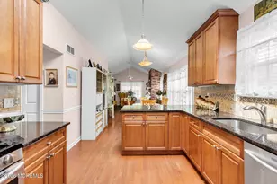 16 Avenue A, Helmetta, NJ 08828 - Photo 9