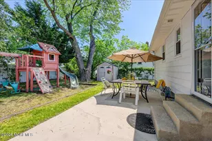 210 Orchard St, Aberdeen Township, NJ 07735 - Photo 27