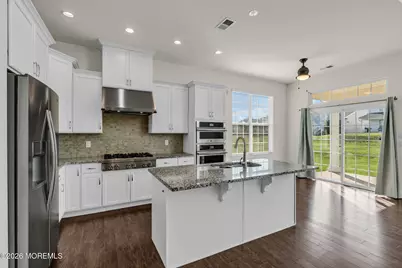 27 Flagstone Court, Freehold, NJ 07728 - Photo 9