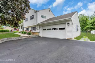 34 Millbrook Dr, Middletown, NJ 07748 - Photo 41