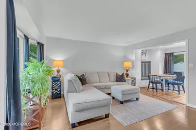 34 Millbrook Drive, Middletown, NJ 07748 - Photo 5
