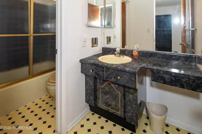 25 McCue Road, Morganville, NJ 07751 - Photo 33