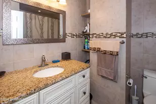 25 Mccue Rd, Morganville, NJ 07751 - Photo 23