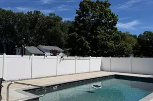 25 Mccue Rd, Morganville, NJ 07751 - Photo 37