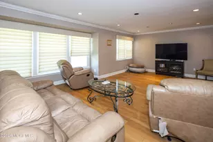 25 Mccue Rd, Morganville, NJ 07751 - Photo 15