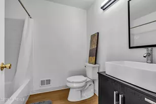 9 Beacon Ct, Holmdel, NJ 07733 - Photo 21