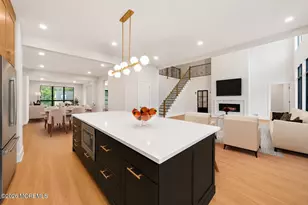 11 Hobart St, Marlboro Township, NJ 07746 - Photo 25