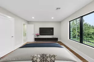 11 Hobart St, Marlboro Township, NJ 07746 - Photo 33