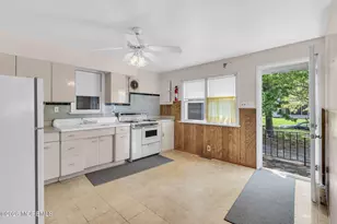 138 Vansant Ave, Island Heights, NJ 08732 - Photo 11