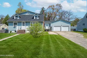 914 Radnor Ave, Pine Beach, NJ 08741 - Photo 1