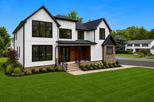 15 Hobart St, Marlboro Township, NJ 07746 - Photo 1