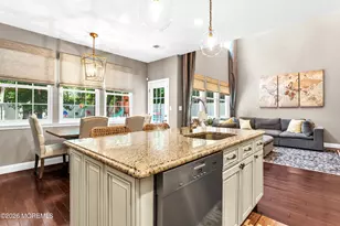 135 Woodcliff Blvd, Morganville, NJ 07751 - Photo 7
