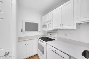 30 Concord Ct, Red Bank, NJ 07701 - Photo 11