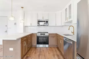 1 Scenic Dr, Highlands, NJ 07732 - Photo 11