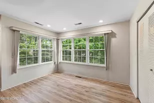 90 Cranberry Ct, Red Bank, NJ 07701 - Photo 13