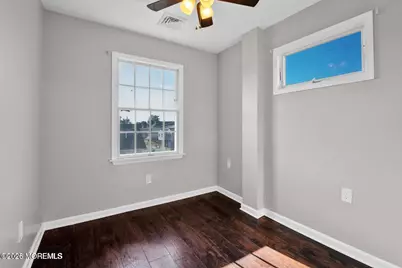 401 Spruce Street, Union Beach, NJ 07735 - Photo 15